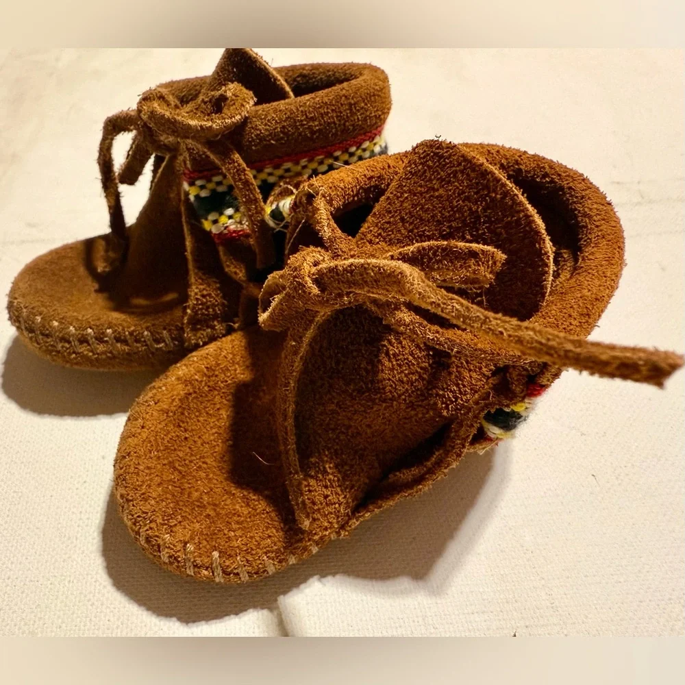 Minnetonka Brown Suede Kids Moccasins with Multicolor Woven Trim